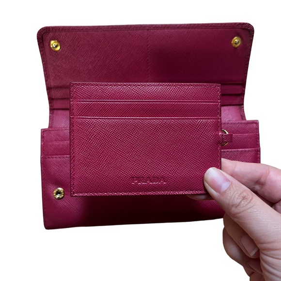 Prada Saffiano Long Wallet - Picture 4 of 11
